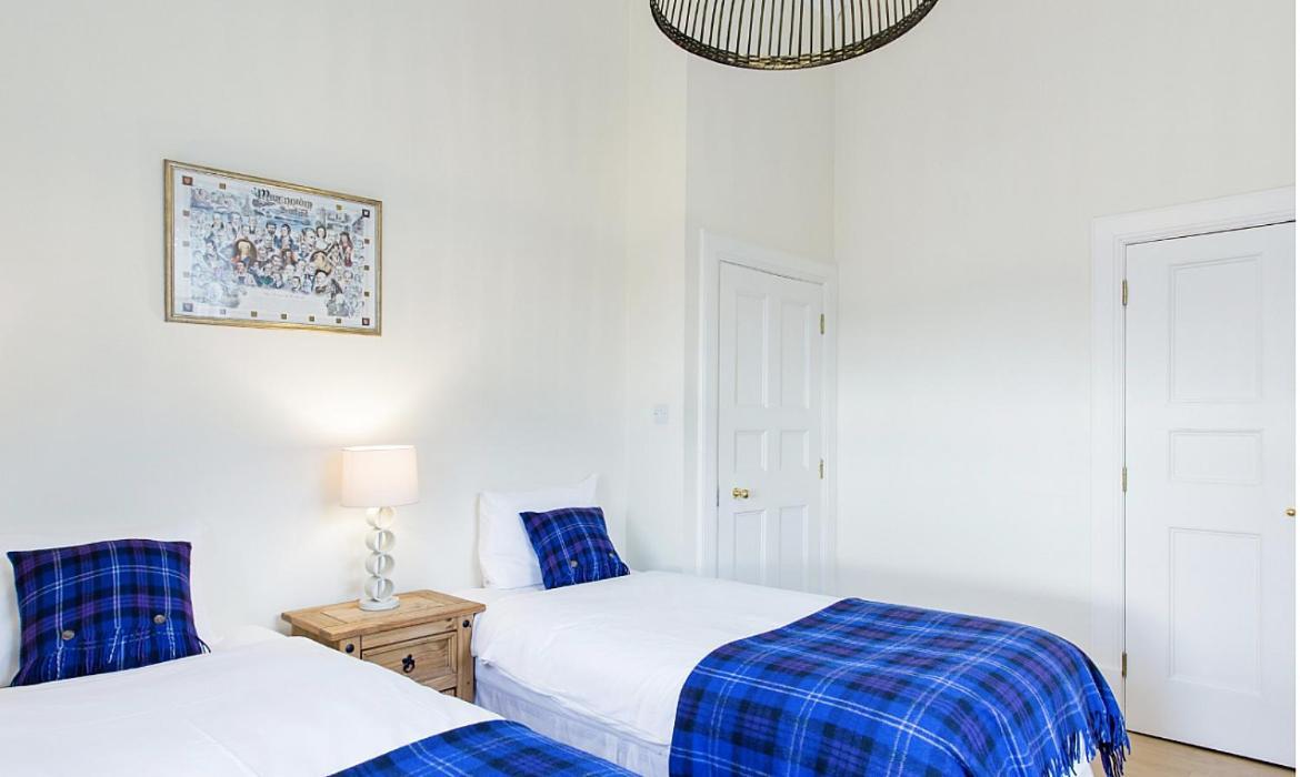 Royal Mile Apartments Edinburgh Exterior photo